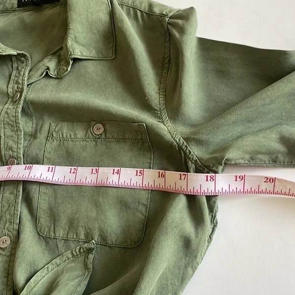 - Sanctuary Military Style Open
Abdomen Shirt Dress Size:XS - Picture 13 of 17